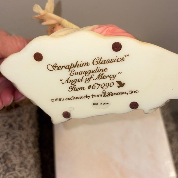 Seraphim Classics Angel of Mercy- vintage - Picture 2 of 5